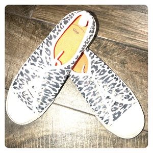 Gap- Zebra designed sneakers